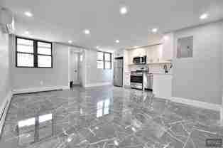135 E 46th St - Photo 1 of 1