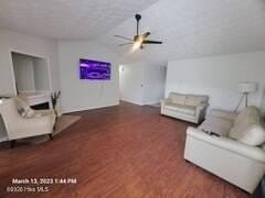 3022 Pepperhill Dr - Photo 5 of 6