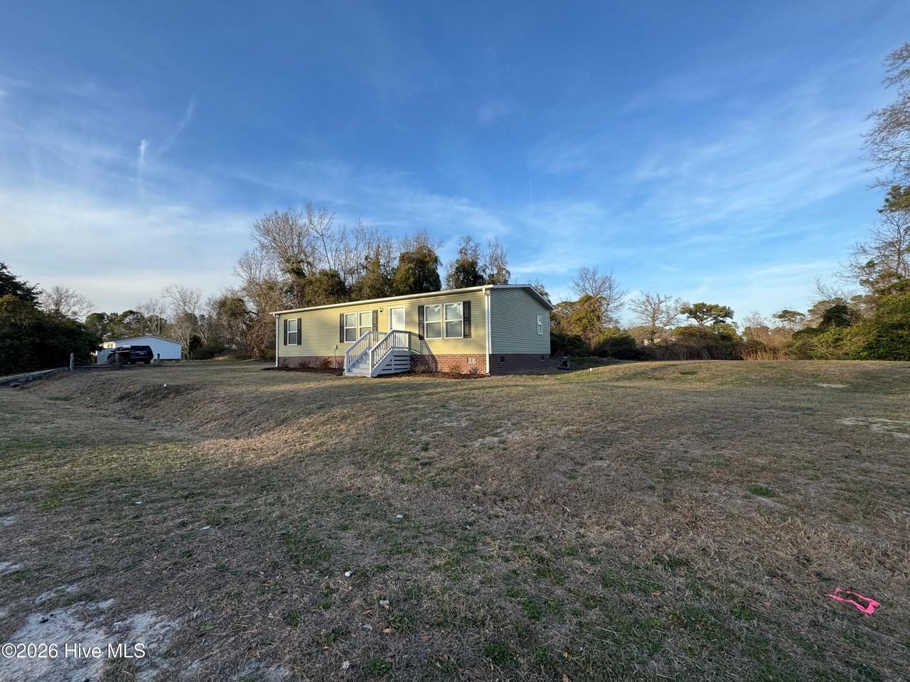 113 Moores Landing Rd - Photo 2 of 32