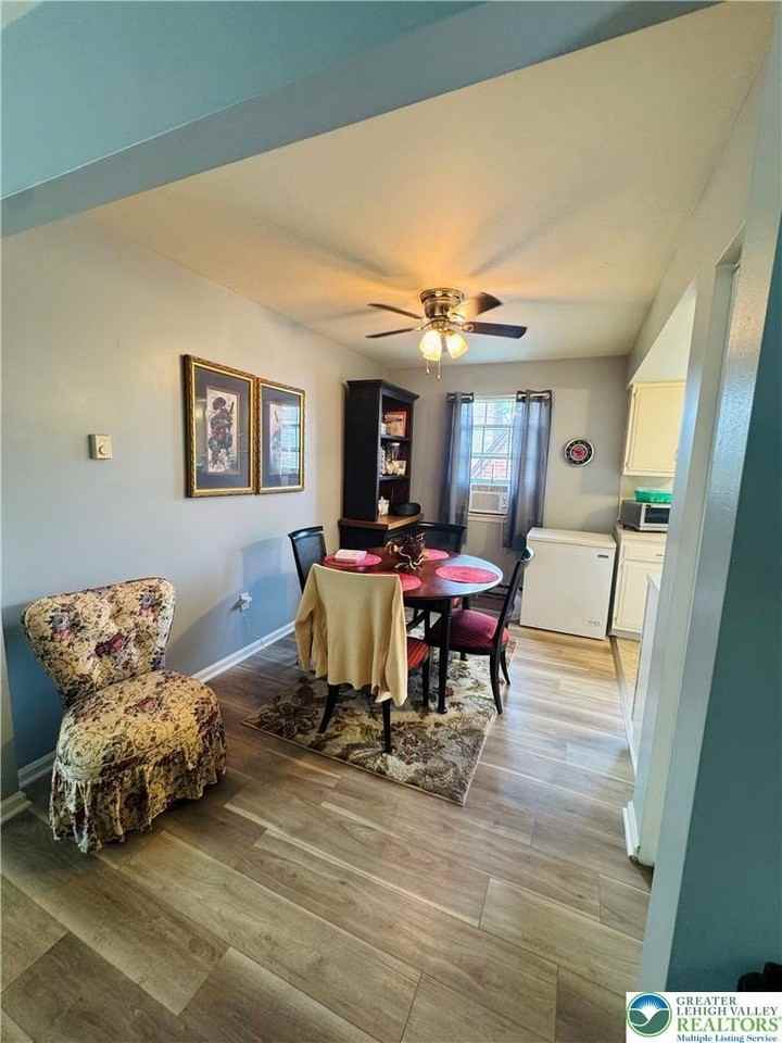 2327 S 4th St #2 - Photo 3 of 11