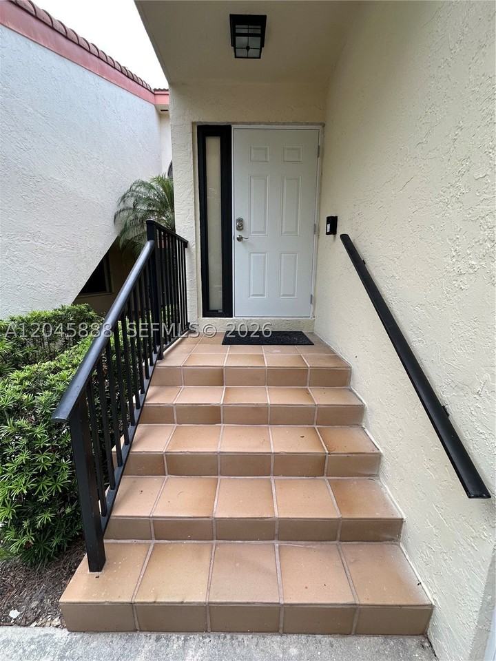 3345 Emerald Oaks Dr #106 - Photo 5 of 43