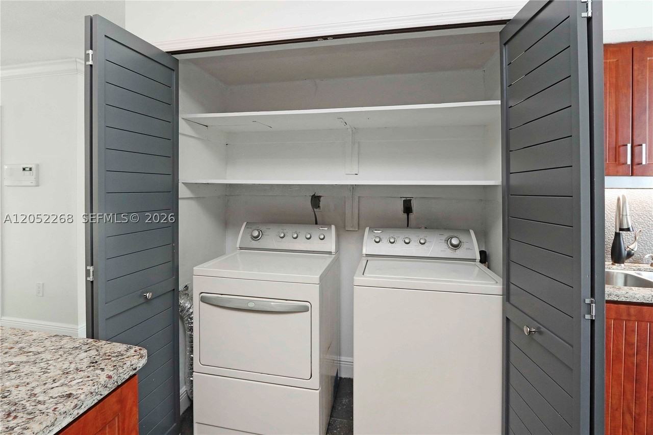 12340 Sw 20th Ter #12340 - Photo 6 of 30
