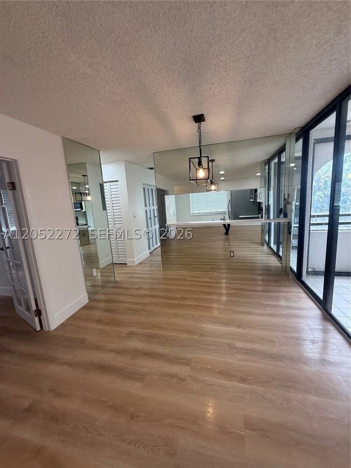 3553 Magellan Cir #317-1 - Photo 3 of 20