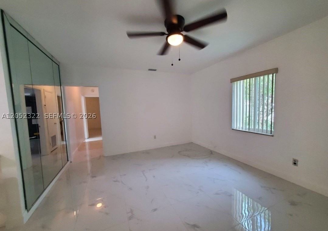 1435 Ne 179th St - Photo 2 of 8