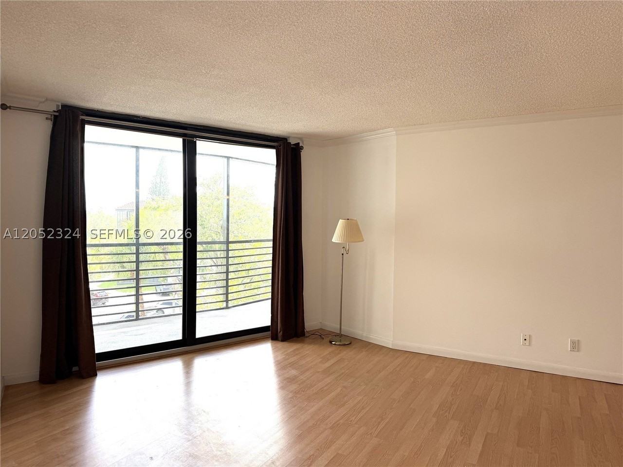 3800 N Hills Dr #401 - Photo 7 of 24