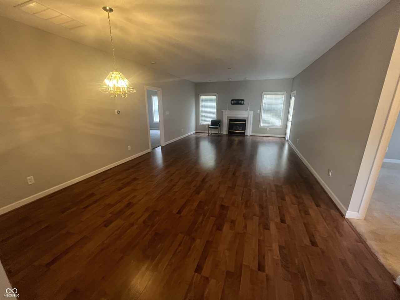 7123 Dublin Ln - Photo 6 of 14