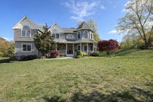 featured image of 12 Fortune Way