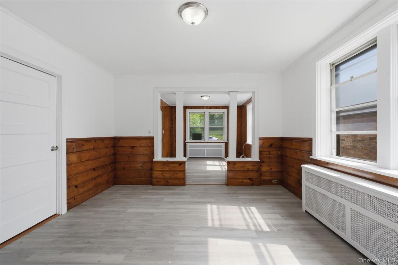213 Overlook Pl - Photo 5 of 27