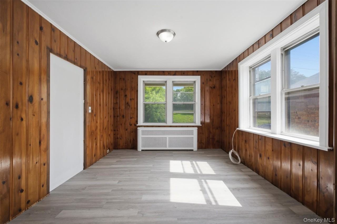 213 Overlook Pl - Photo 7 of 27