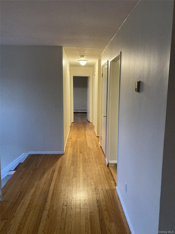 4 Chestnut St - Photo 4 of 9