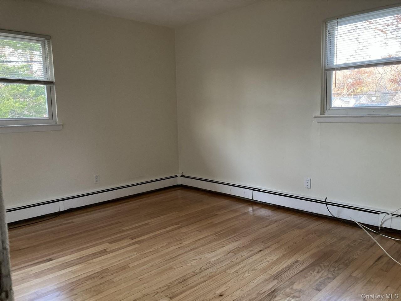 4 Chestnut St - Photo 7 of 9