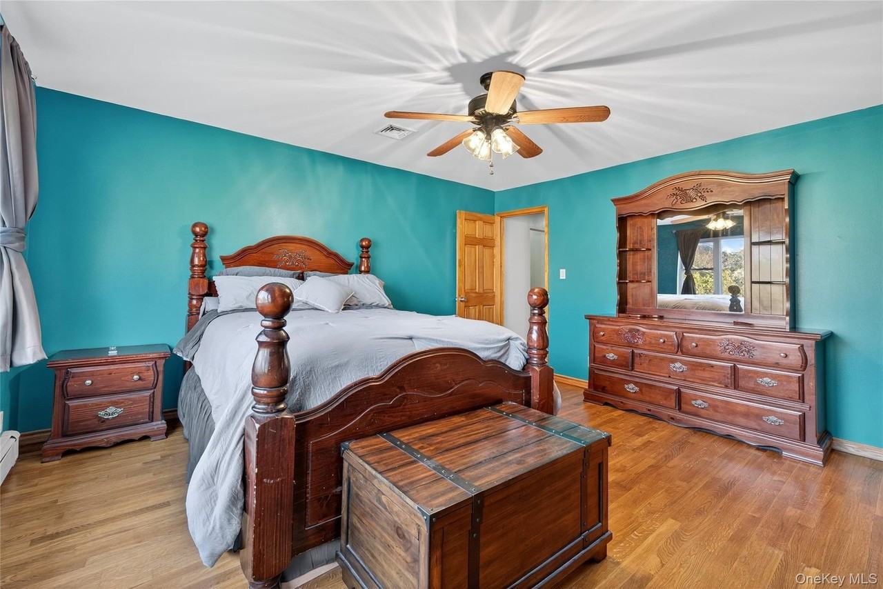 91 Meyerhoff Rd - Photo 6 of 47
