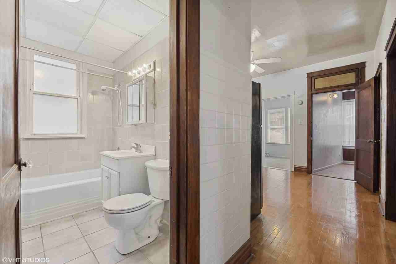 5359 W Berenice Ave #1 - Photo 7 of 30