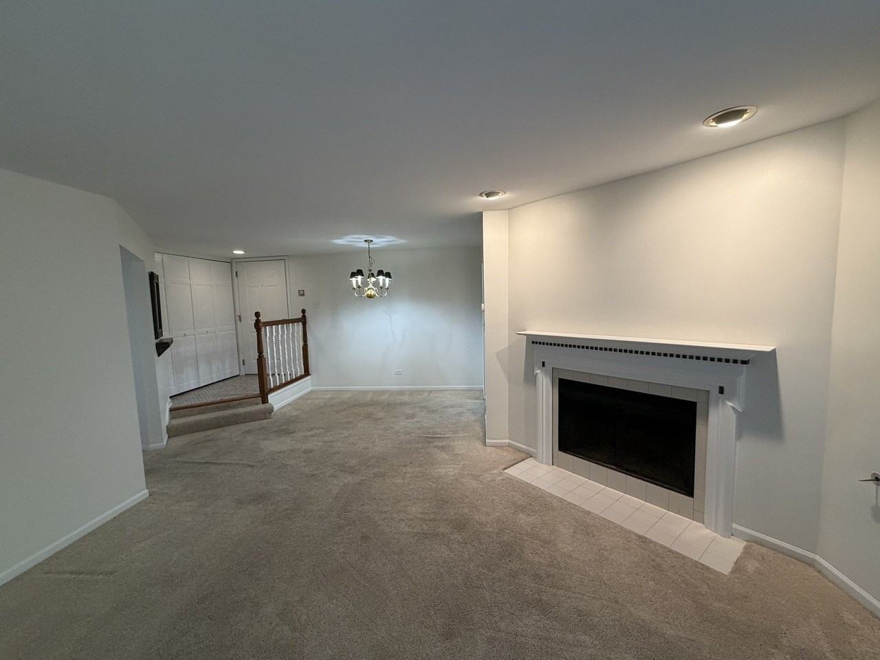 986 West Ct #A - Photo 4 of 15