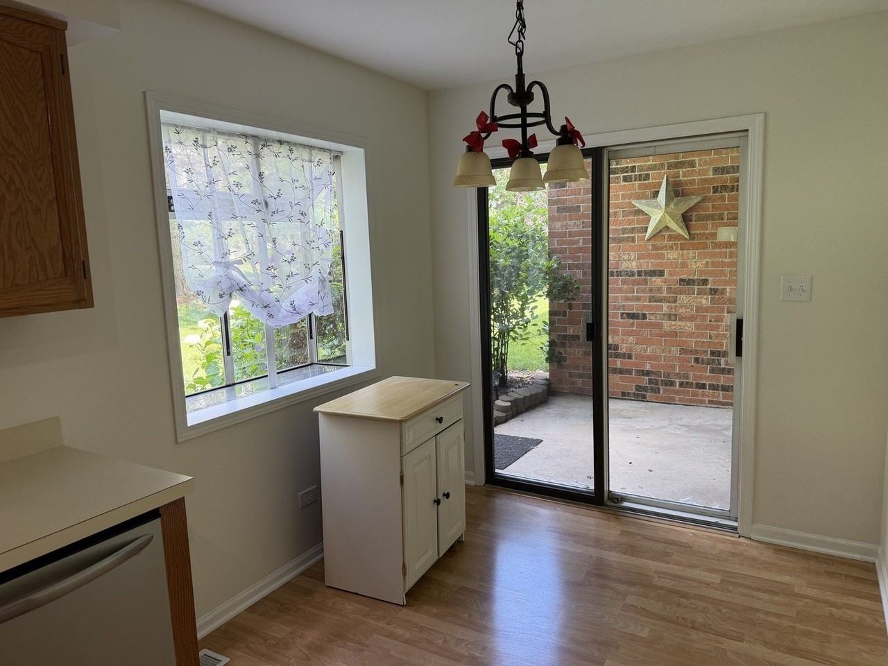 986 West Ct #A - Photo 7 of 15