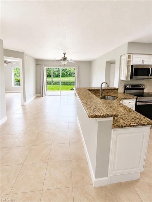 8255 Ibis Club Dr #501 - Photo 3 of 16