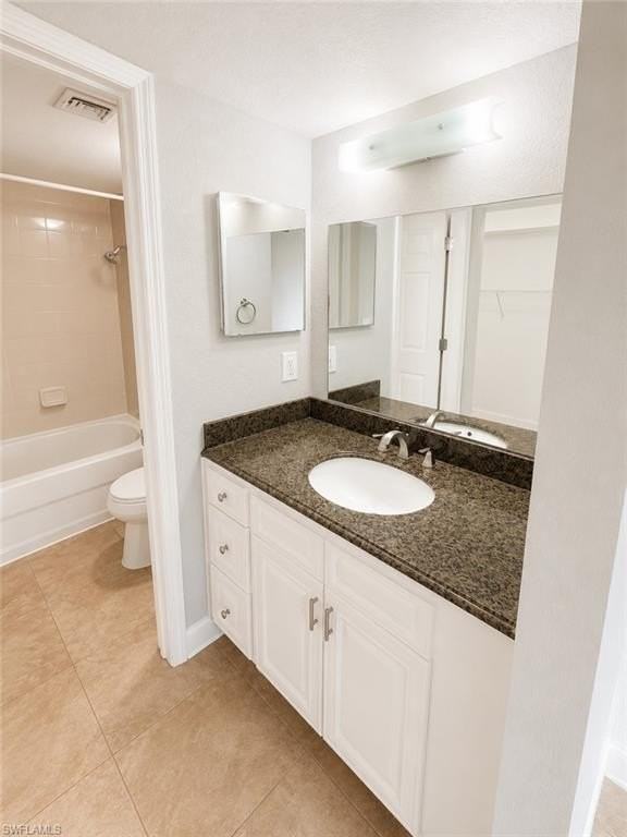 8255 Ibis Club Dr #501 - Photo 6 of 16