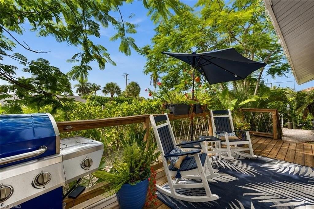 105 W Hilo St - Photo 4 of 27