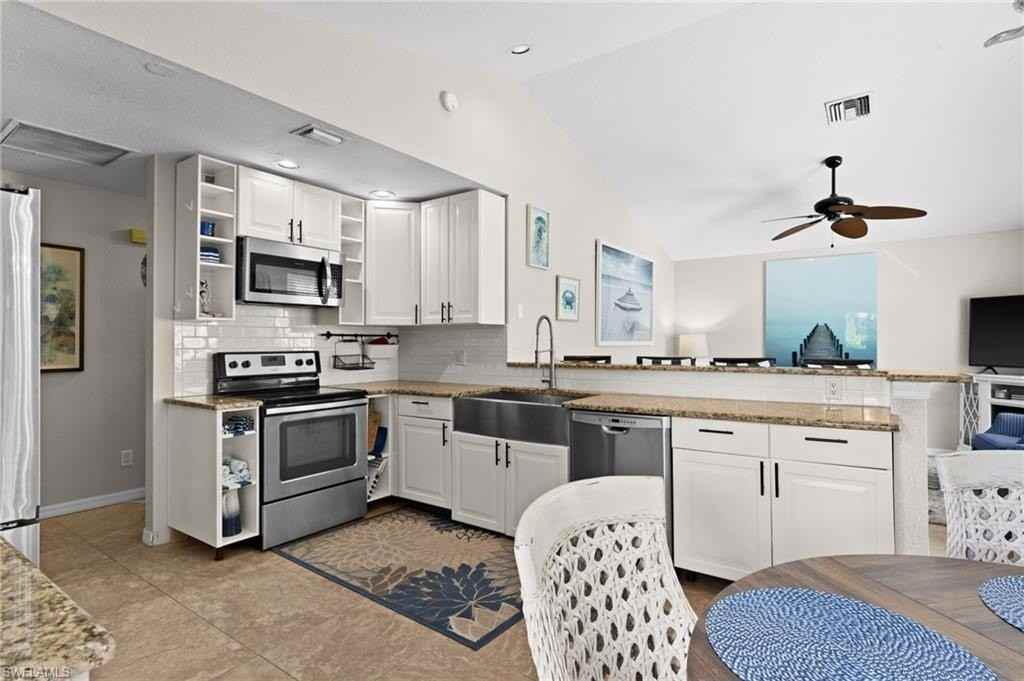 105 W Hilo St - Photo 5 of 27