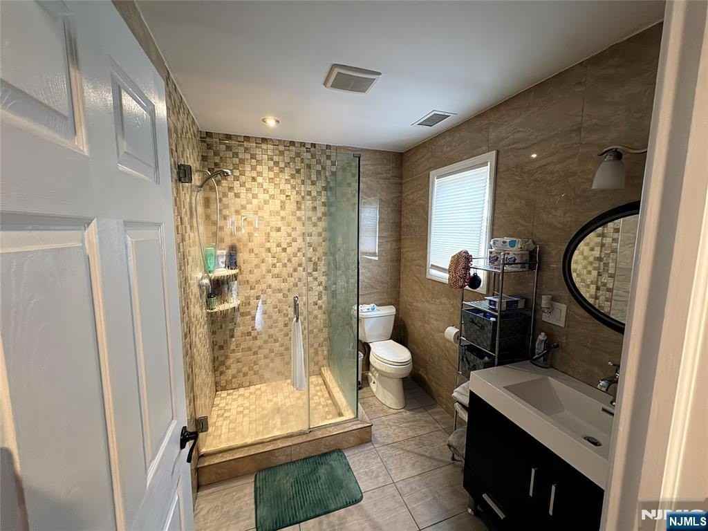 601 10th St - Photo 7 of 7