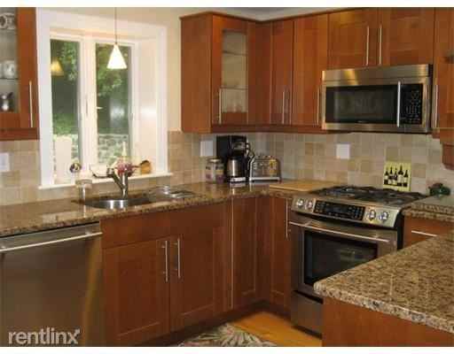 31 Windemere Rd - Photo 2 of 6