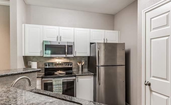 3077 Marina Bay Dr - Photo 2 of 10