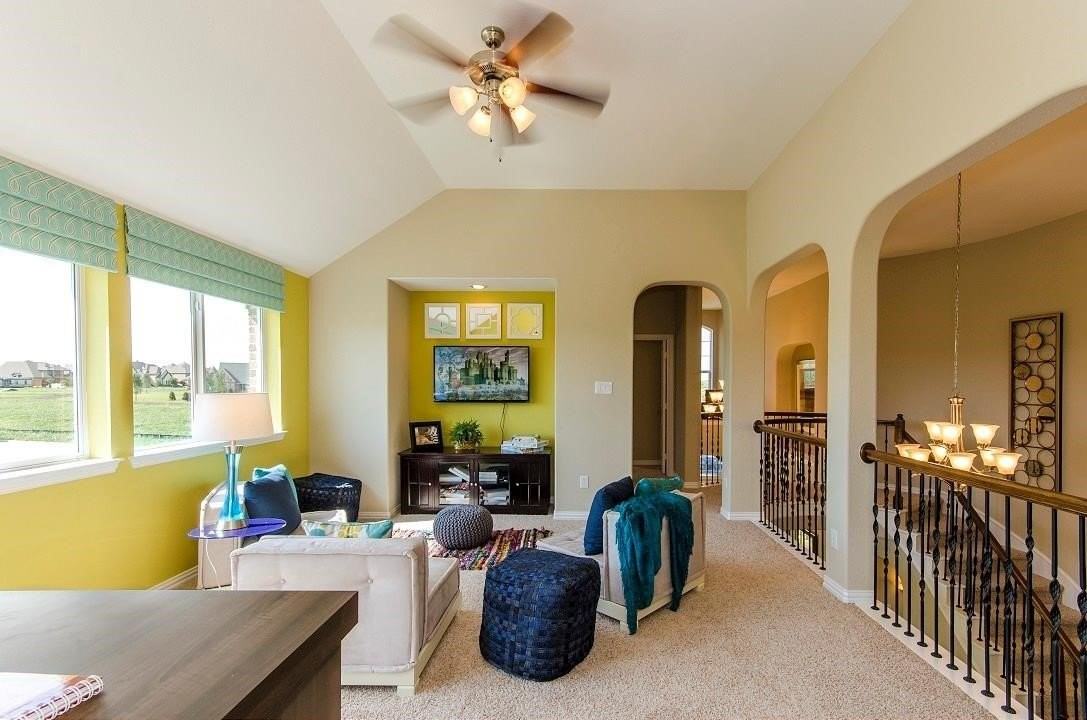 6105 Claridge Ln - Photo 7 of 22