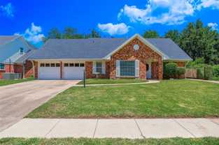 1554 Westbury Dr - Photo 1 of 1