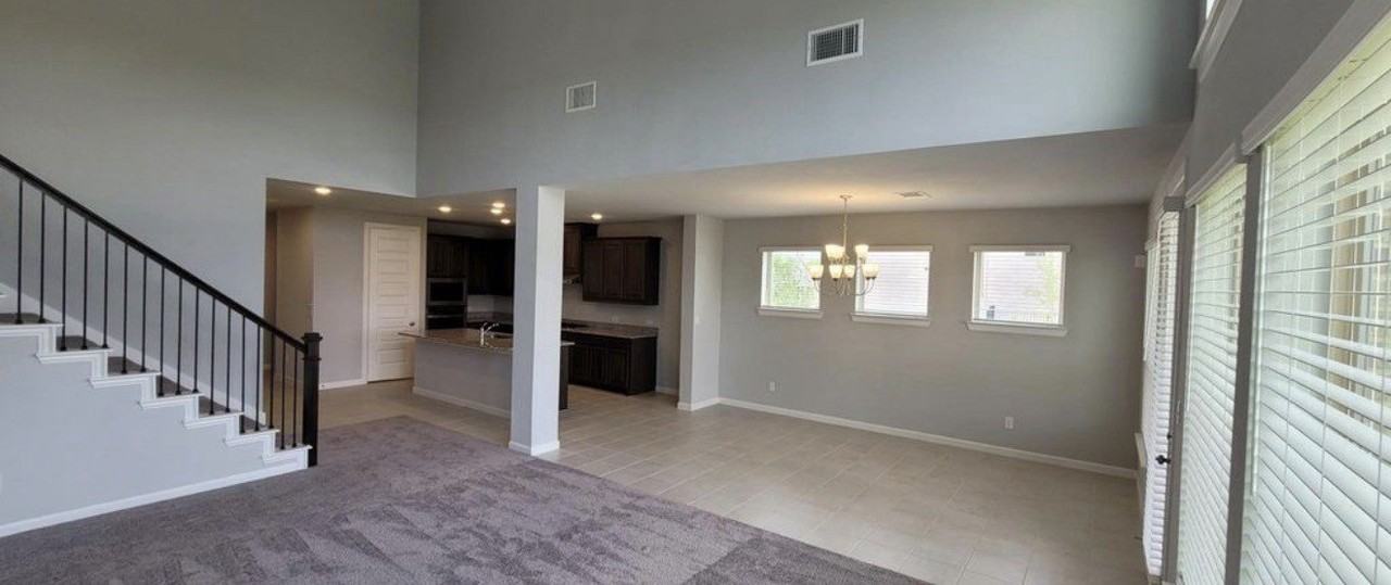 1701 Mcdougall Crk - Photo 3 of 25