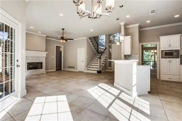 103 Dame Pattie Dr - Photo 4 of 24