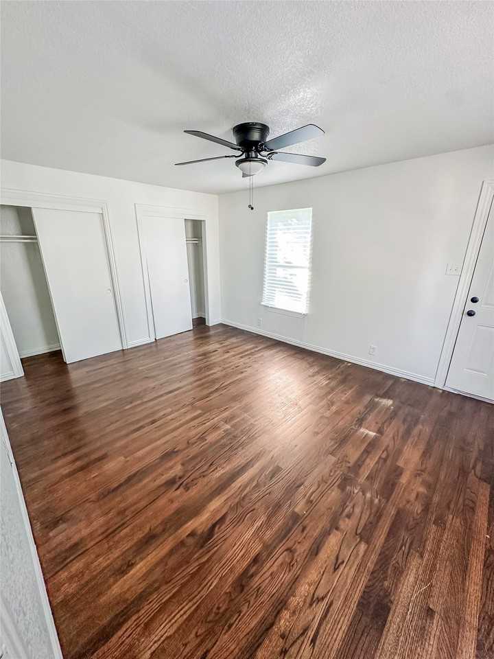 2404 Colony Ct - Photo 5 of 17