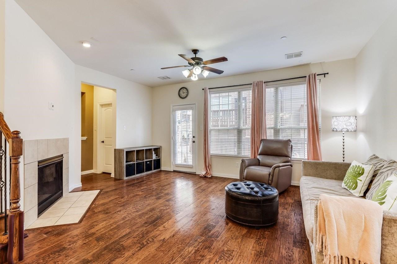 7852 Liverpool Ln - Photo 5 of 30