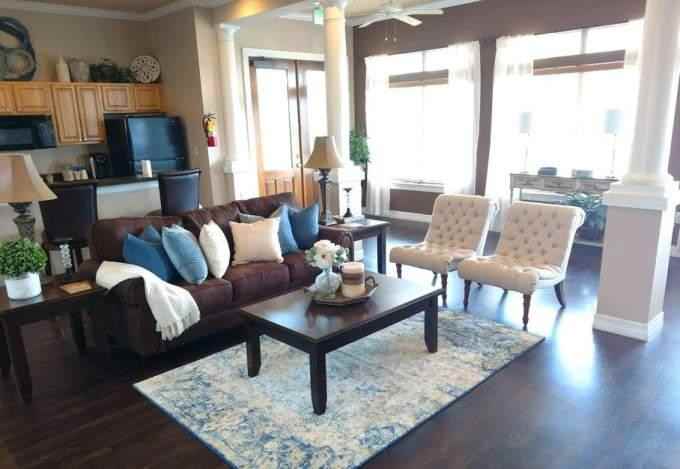 533 Highland Dr - Photo 3 of 10
