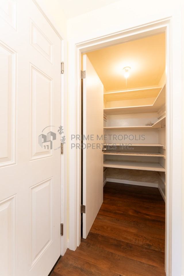 410 South 116th Street Seattle WA 98168 #1 - Photo 7 of 19