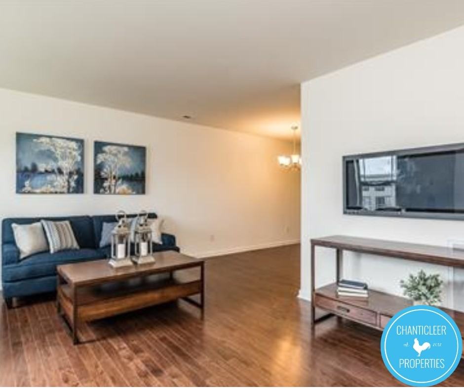 3536 Midway Island Ct #1 - Photo 4 of 16