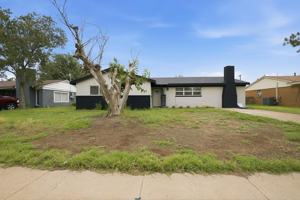 featured image of 2706 E 11th St