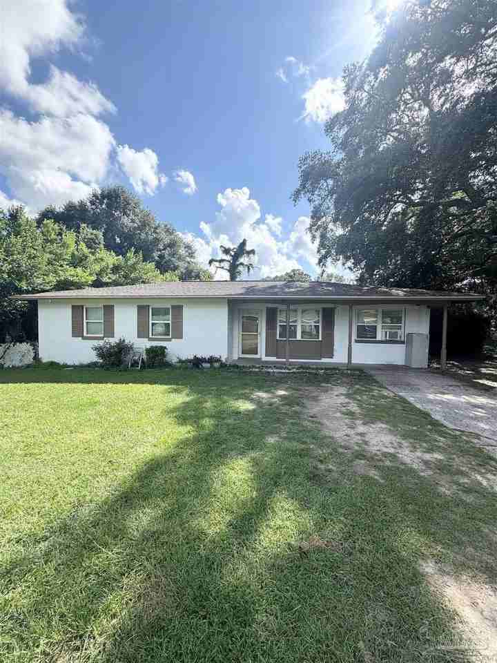 802 Blue Springs Dr - Photo 2 of 23