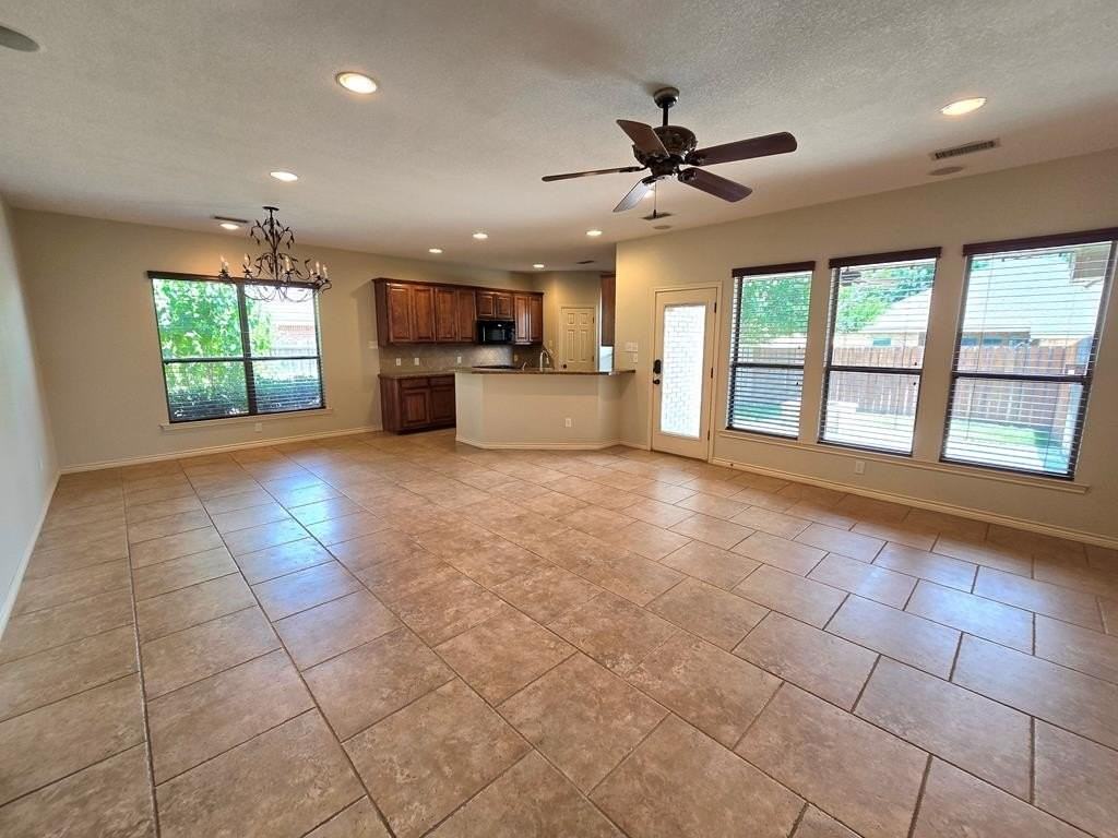 5511 Rio Grande Ave - Photo 6 of 35