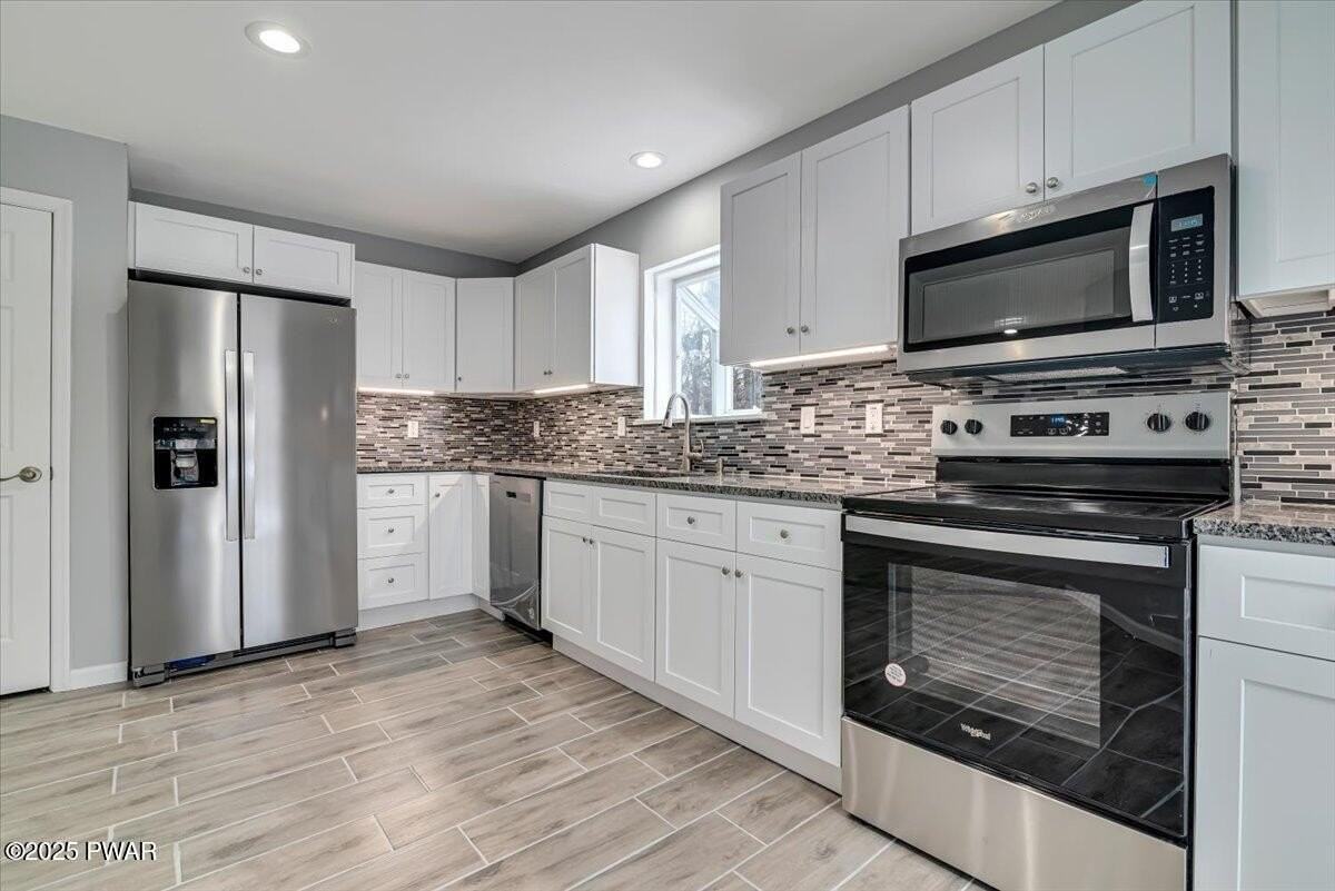 502 Carrock Way - Photo 4 of 50