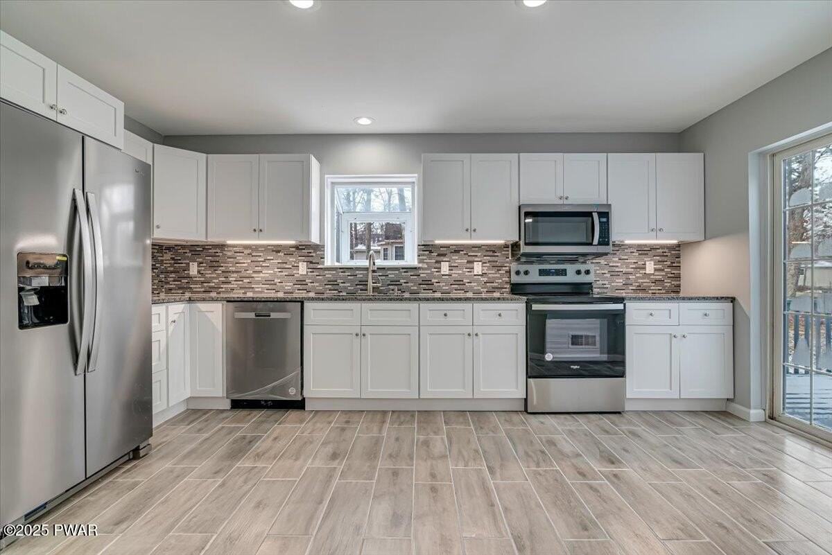 502 Carrock Way - Photo 5 of 50
