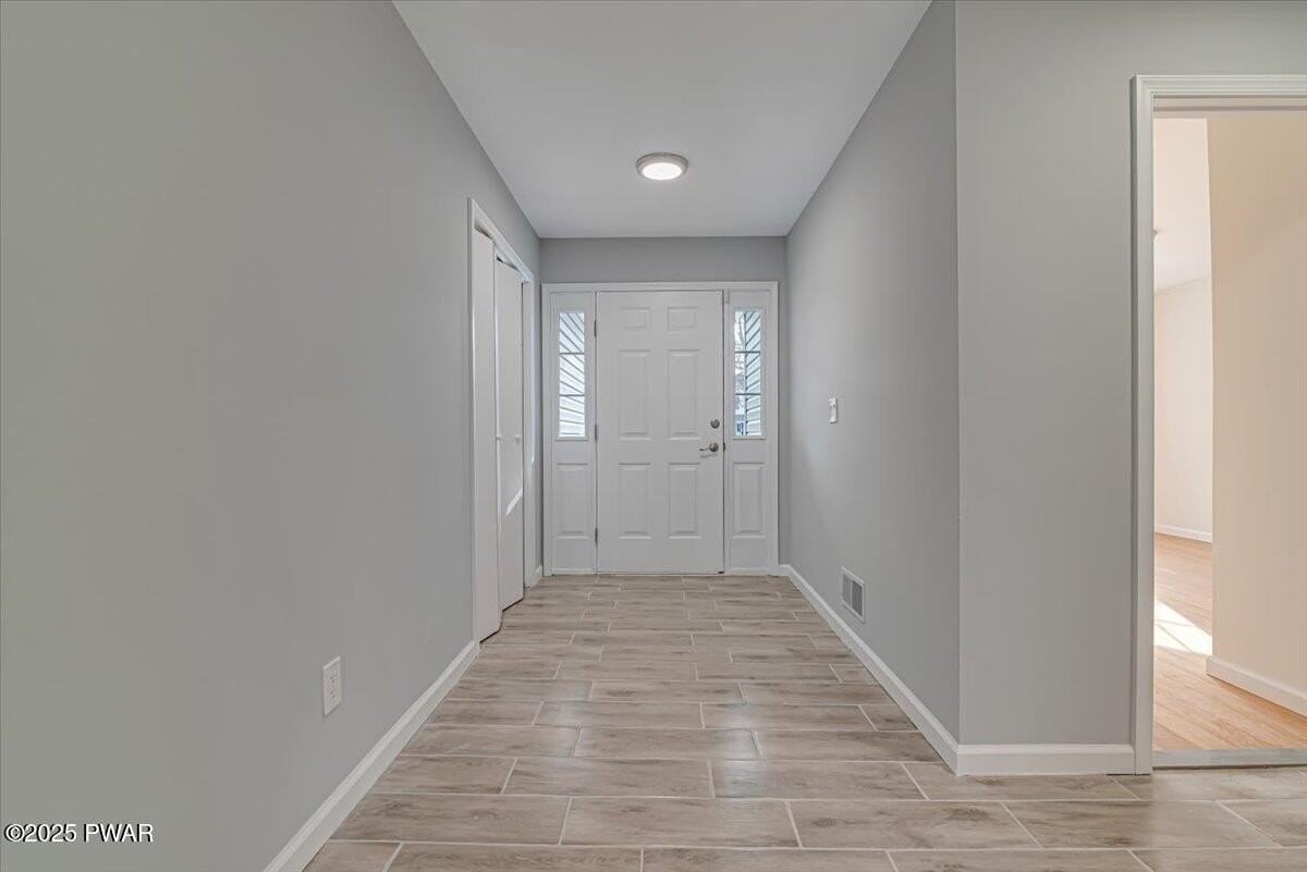 502 Carrock Way - Photo 7 of 50