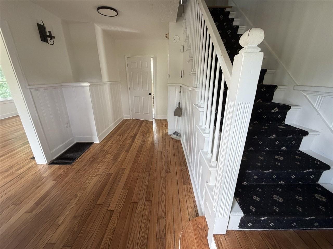 509 University Dr - Photo 6 of 6