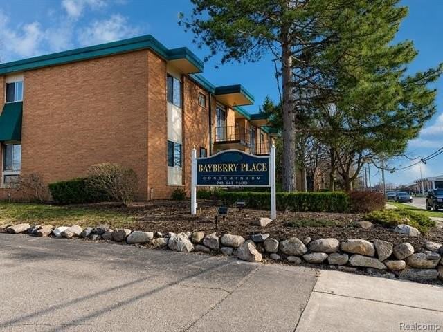 1880 Axtell Dr #2
