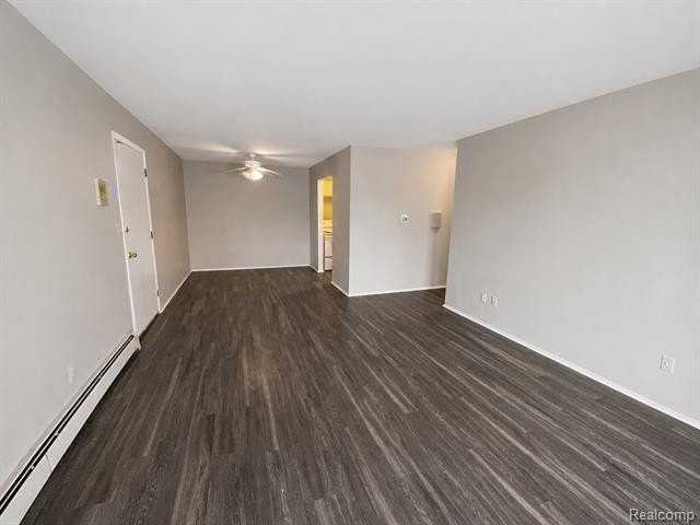 1880 Axtell Dr #2 - Photo 6 of 24