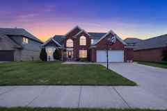 48166 Ellington Dr - Photo 1 of 1