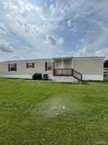 220 Pheasant Ln - Photo 1 of 1