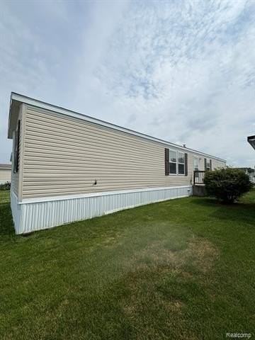 220 Pheasant Ln - Photo 3 of 21