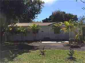 156 NW 89th St - Photo 2 of 14