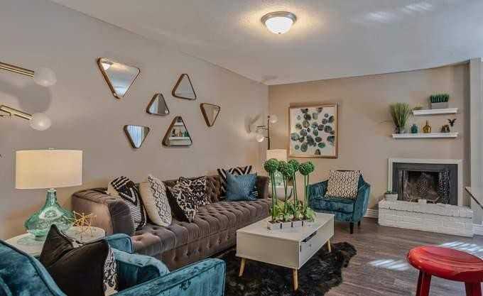 932 Frances Way - Photo 2 of 10