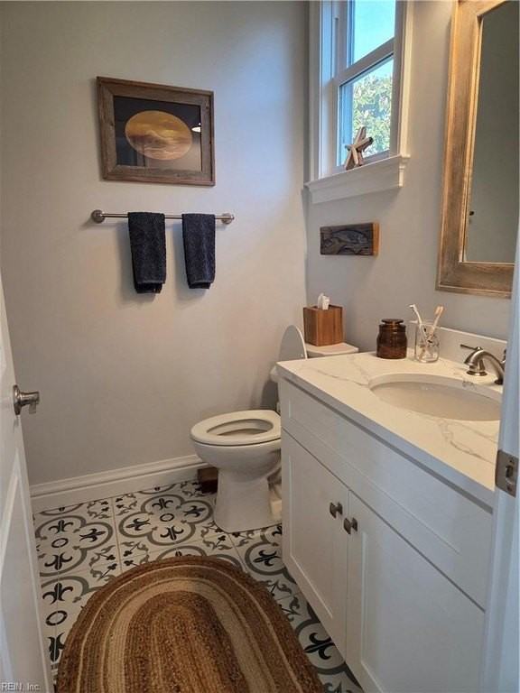 401 Virginia Ave - Photo 4 of 15